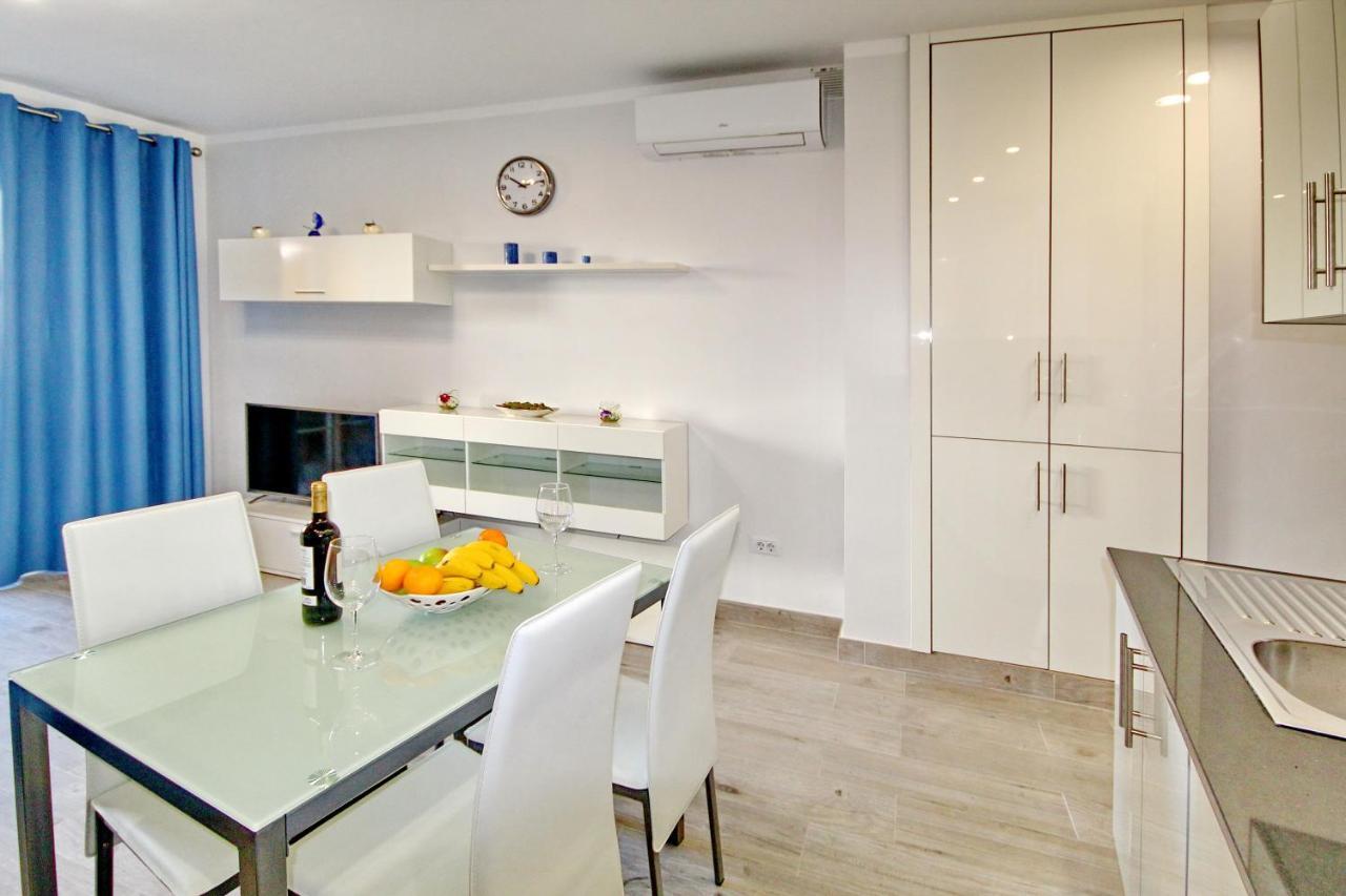 Modern Apartment In Complex With Pool In Costa Adeje Eksteriør billede